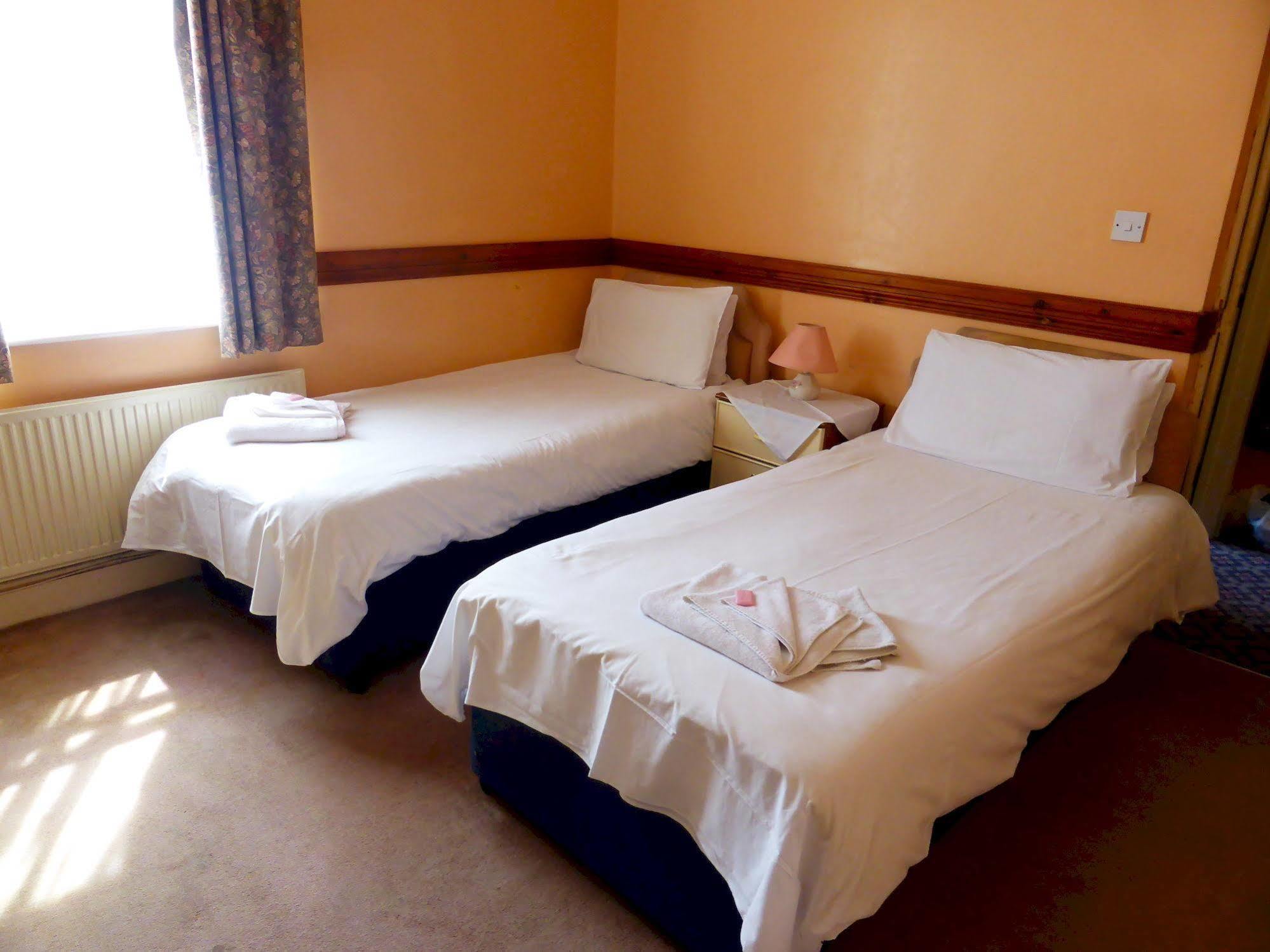 Hotel Dinara 버밍엄 외부 사진
