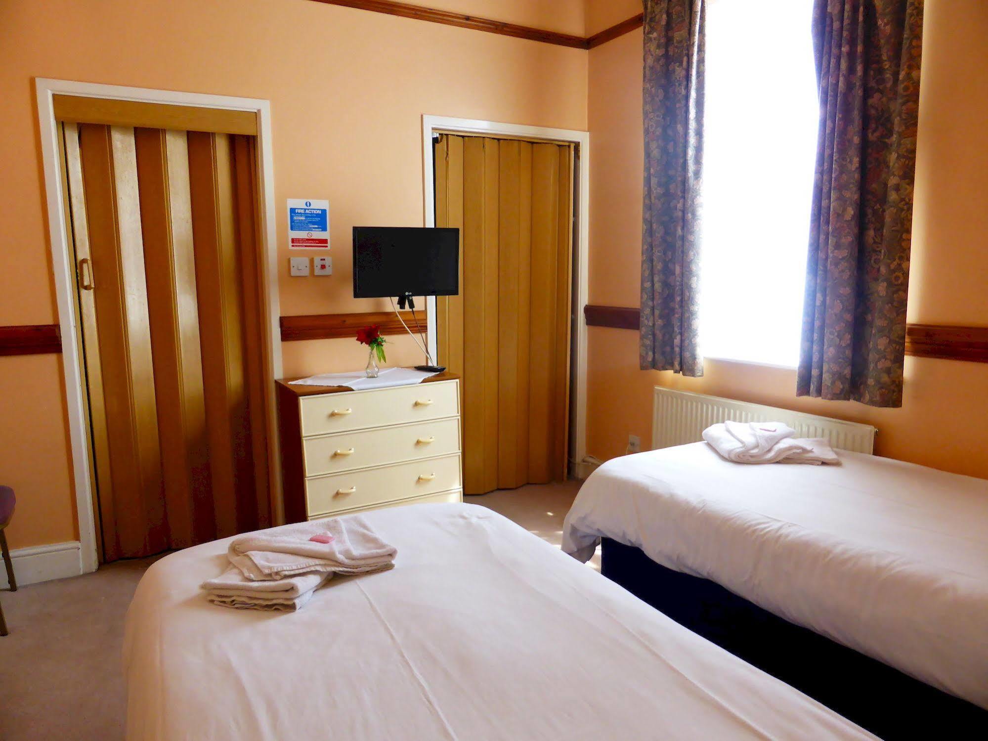Hotel Dinara 버밍엄 외부 사진